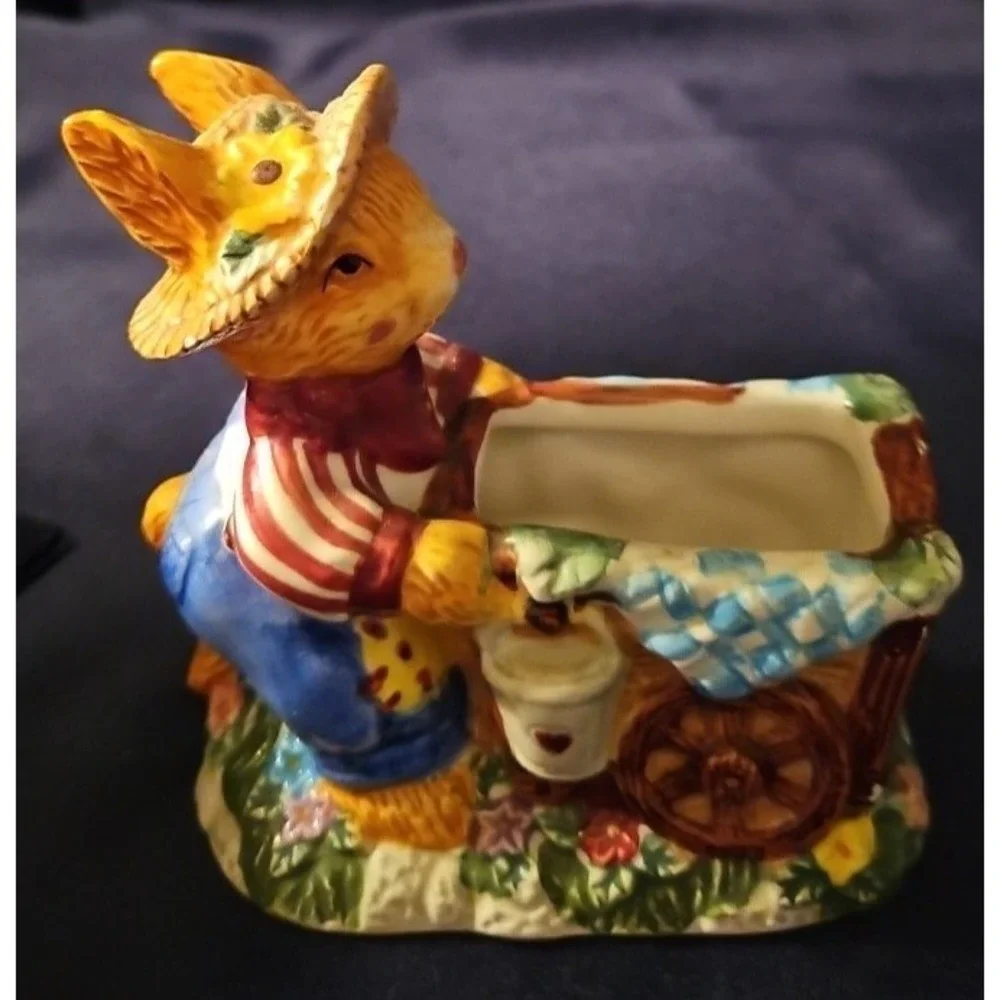 Vintage Mercuries 1999 Springtime Garden Rabbit‎ pushing cart,